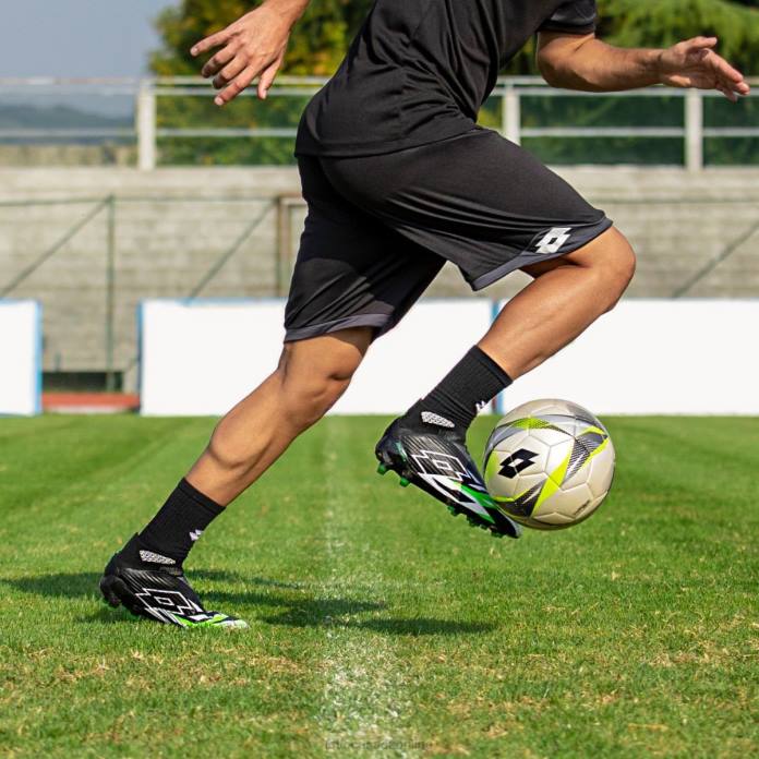 SOLISTA 100 VI GRAVITY FG ALL BLACK/ALL WHITE/SPRING GREEN Lotto Man Shoes 0Z6F146